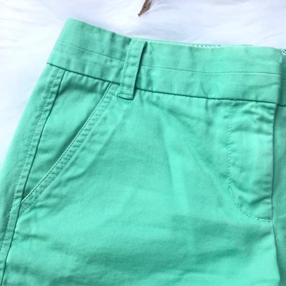 🍋J. Crew Broken-In Chino Shorts 3” inseam - Picture 2 of 5